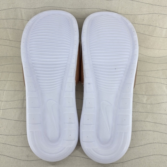 Nike Womens Victori One Metallic Red Bronze White Slides CN9677-900 Size 11 NEW - Picture 9 of 11